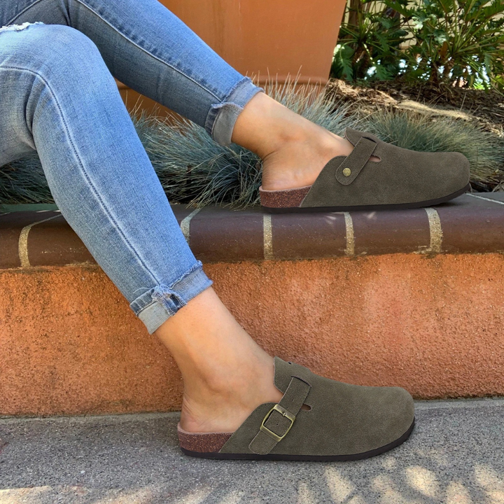 Ergonomische Alltagssandalen für Damen, bieten Fußunterstützung und sind bequeme Sommerschuhe.