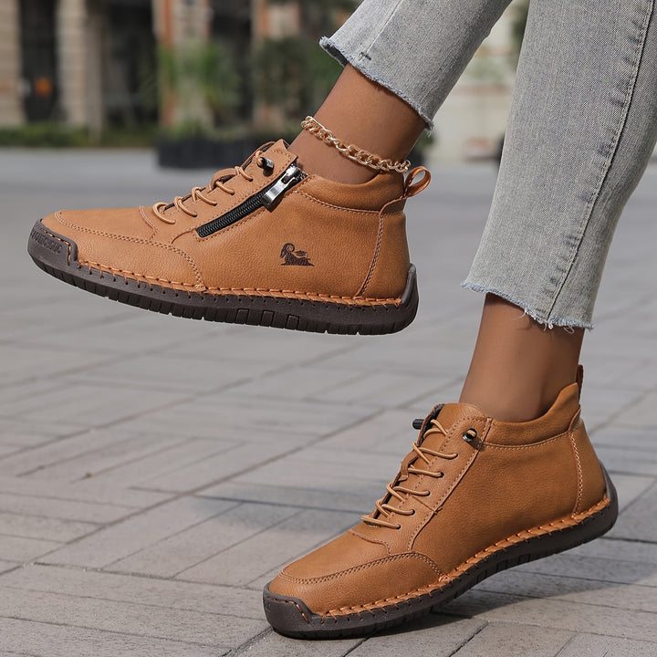 Leichte Damen Wanderschuhe & Gehschuhe, bequeme Passform & orthopädische Sohle für Gehkomfort.