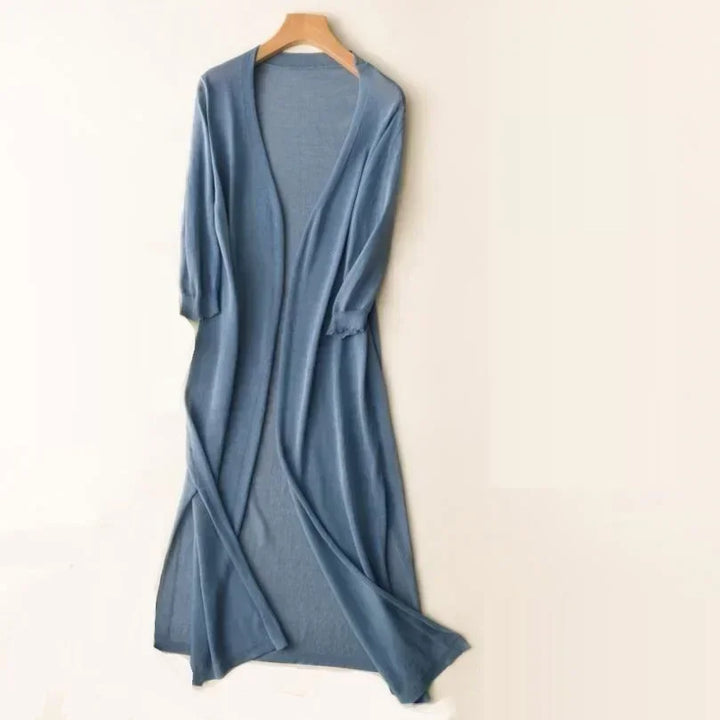 Vielseitiger Damen-Cardigan. Lange, bequeme Strickjacke, perfekt für Übergangszeiten und Mode.