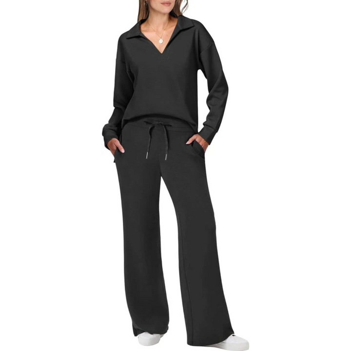 Stilvolles Damen Loungewear Outfit: Bequemer Zweiteiler für Komfort & Entspannung im Alltag. Casual Look.