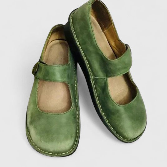 Damen Mary-Jane Schuhe, bequem & stilvoll. Flache Frühlingsschuhe für den Alltag. Klassisch elegant.