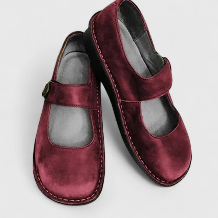 Chice Mary-Jane Damenschuhe, komfortabel & modisch. Perfekte flache Frühlingsschuhe für einen stilvollen Auftritt.