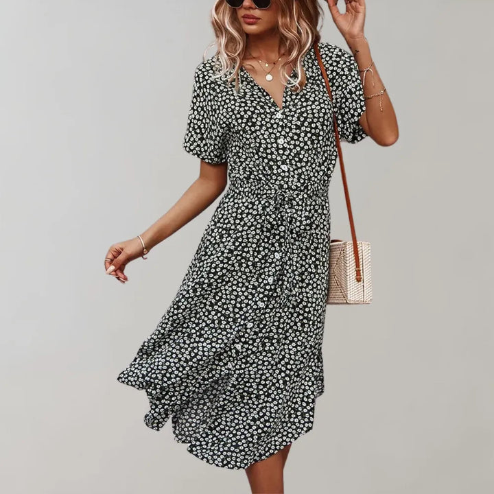 Fließendes Damen Midi-Kleid für Frühling & Sommer. Leichtes Material, bequemer Schnitt. Perfekt für den Alltag.