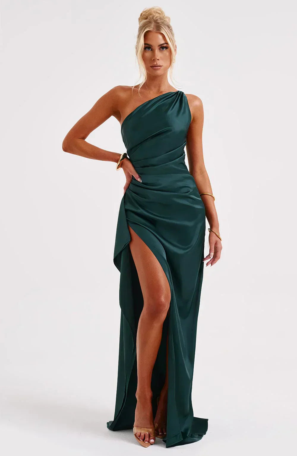 Zeitloses Damen One-Shoulder Kleid, lang, mit raffiniertem Beinschlitz.