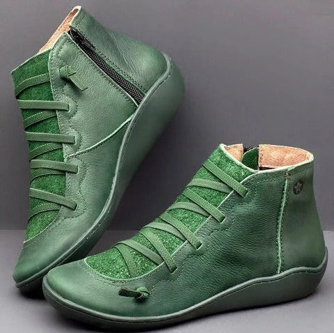 Herbst/Winter Damenstiefeletten: orthopädische Schuhe für stilbewusste Frauen mit Fokus auf Fußgesundheit.