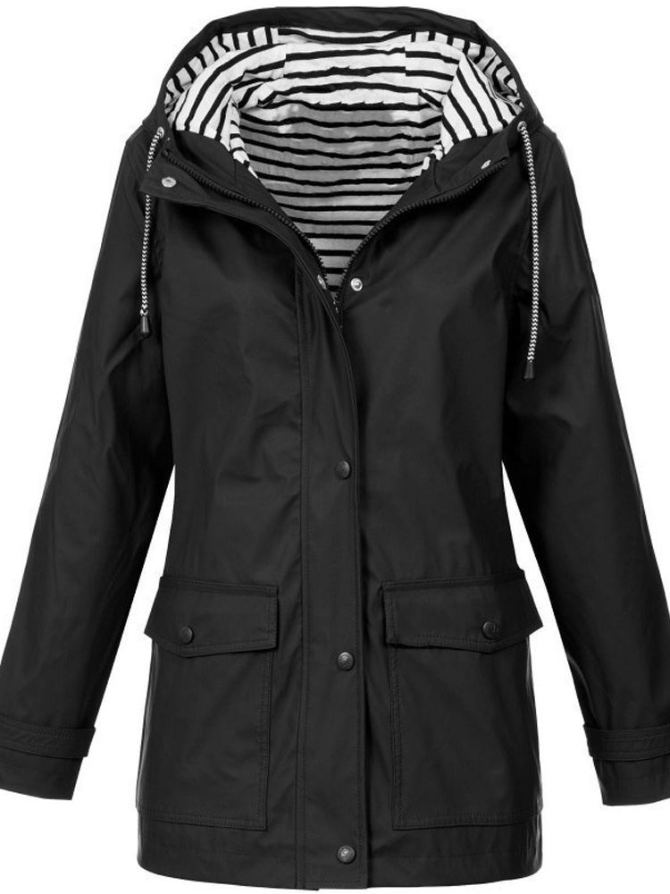 Wasserdichte & winddichte Damen Wanderjacke mit Kapuze, perfekt für Outdoor-Abenteuer bei jedem Wetter.