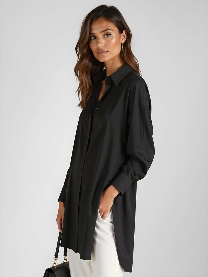 Vielseitiges Damen Hemdkleid im Oversize-Schnitt, mit klassischem Reverskragen. Lässig & elegant.