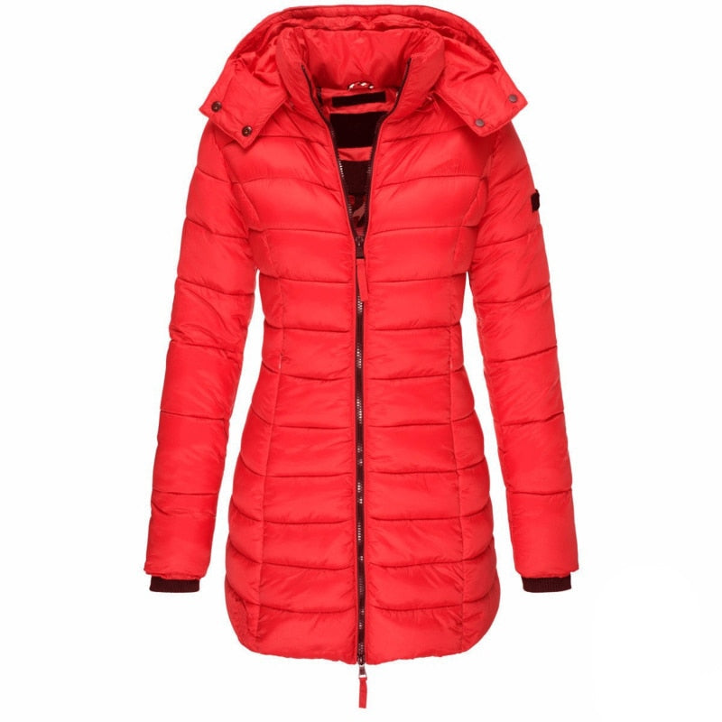 Warmer Damen Wintermantel mit Kapuze. Moderner Parka in langer Form, perfekt für kalte Wintertage.
