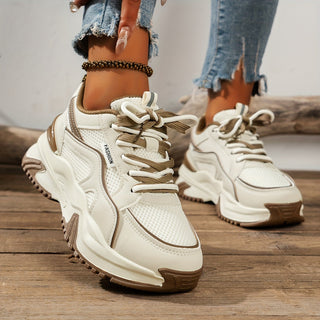 Moderne Damen Plateau Sneaker: Stylisch & bequem, ein Must-have für jeden Tag, perfekte Damenschuhe.