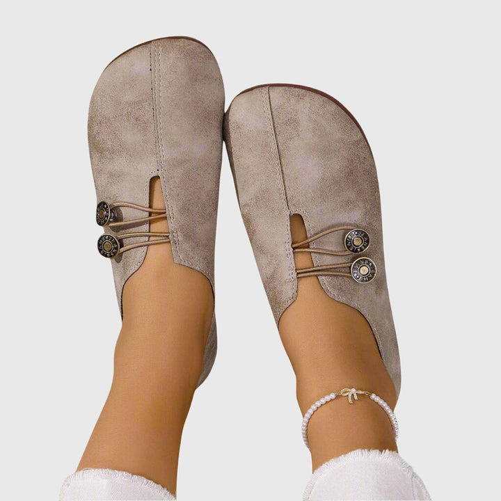 Elegante Damen Regine Ballerinas für den Frühling, perfekt für stilvolle Freizeit- & Alltagsmode.