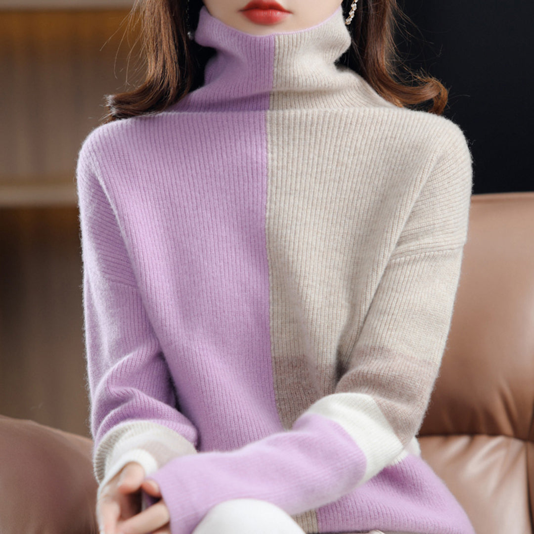 Hochwertiger Damen Rollkragen Pullover mit trendigem Blockmuster, ein bequemes Langarm Oberteil für den Winter.
