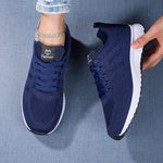 Navy Blau