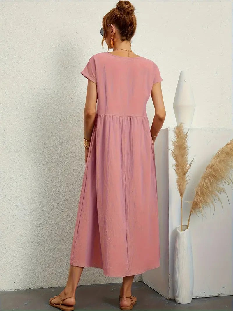 Vielseitiges Damen Sommerkleid mit praktischen Taschen, elegant & entspannt zu tragen.