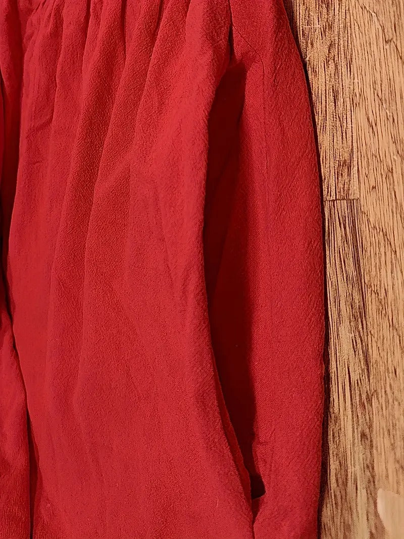 Bequemes Damen Sommerkleid Midilänge mit Taschen, ideal für entspannte Urlaubstage.