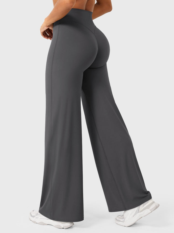 Stilvolle Marlenehose Franziska für Damen, weites Bein, hoher Bund, ideal für Büro & Freizeit.