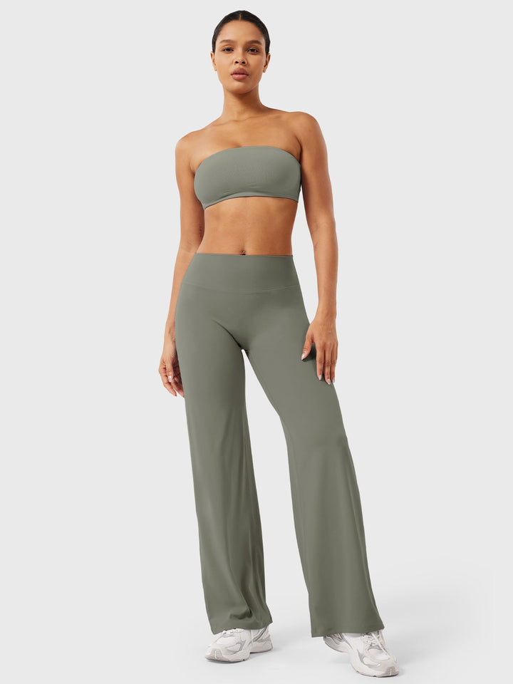 Stilvolle Freizeithose Franziska für Damen, weites Bein, hoher Bund, passt zu vielen Outfits.