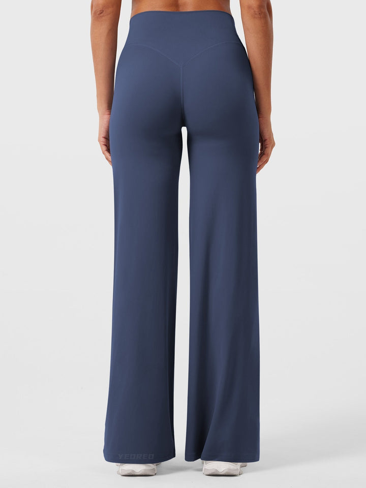 Damen Sommerhose Franziska: Weites Bein, hoher Bund, für den perfekten Sommerstil in der Damenmode.