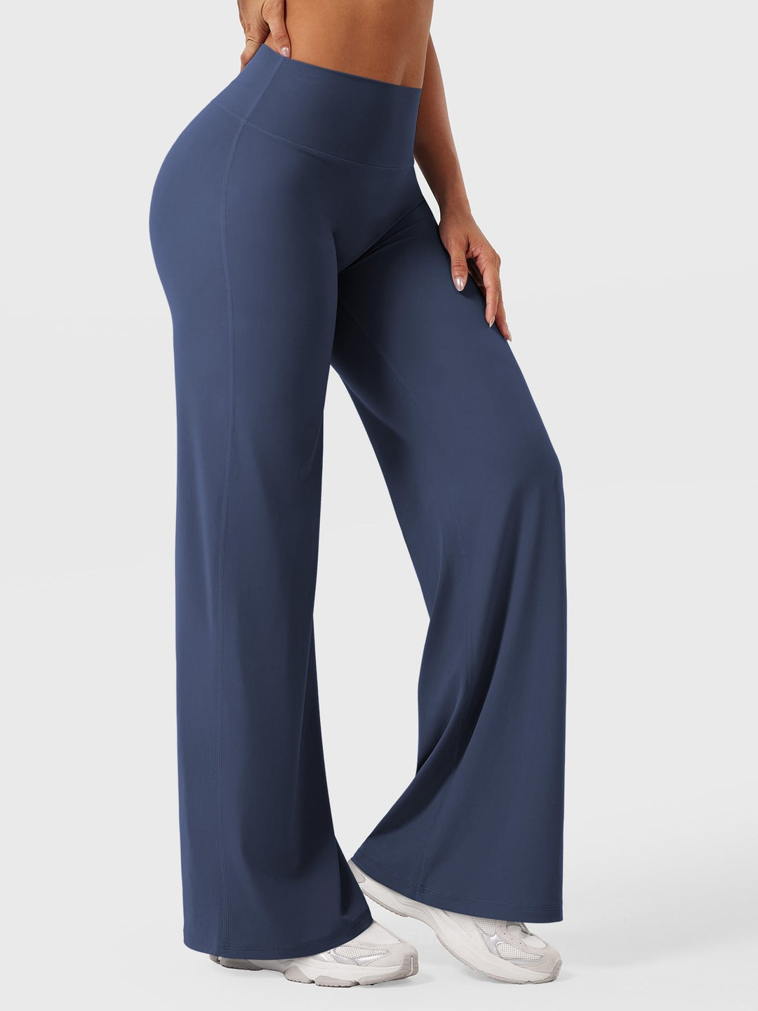 Vielseitige Sommerhose Franziska für Damen, weites Bein, hoher Bund, kombiniert Eleganz & Komfort.