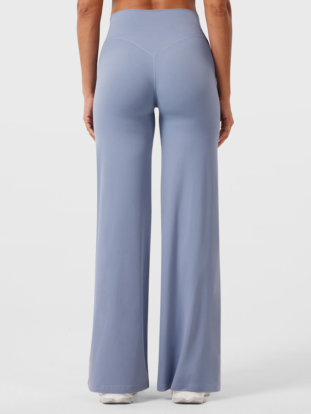 Damenmode Sommerhose Franziska: Weites Bein, hoher Bund, für mühelosen Chic im Sommer.