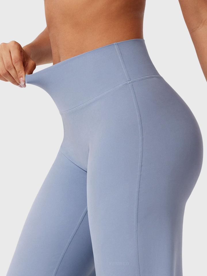 Franziska Damen Sommerhose: Hoher Bund, weites Bein, perfekt für einen entspannten Sommer-Look.