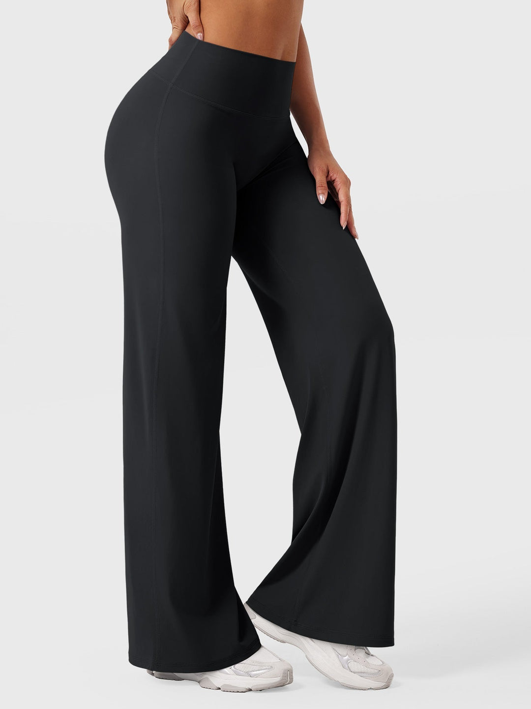 Vielseitige Sommerhose Franziska mit weitem Bein und hohem Bund für Damenmode.