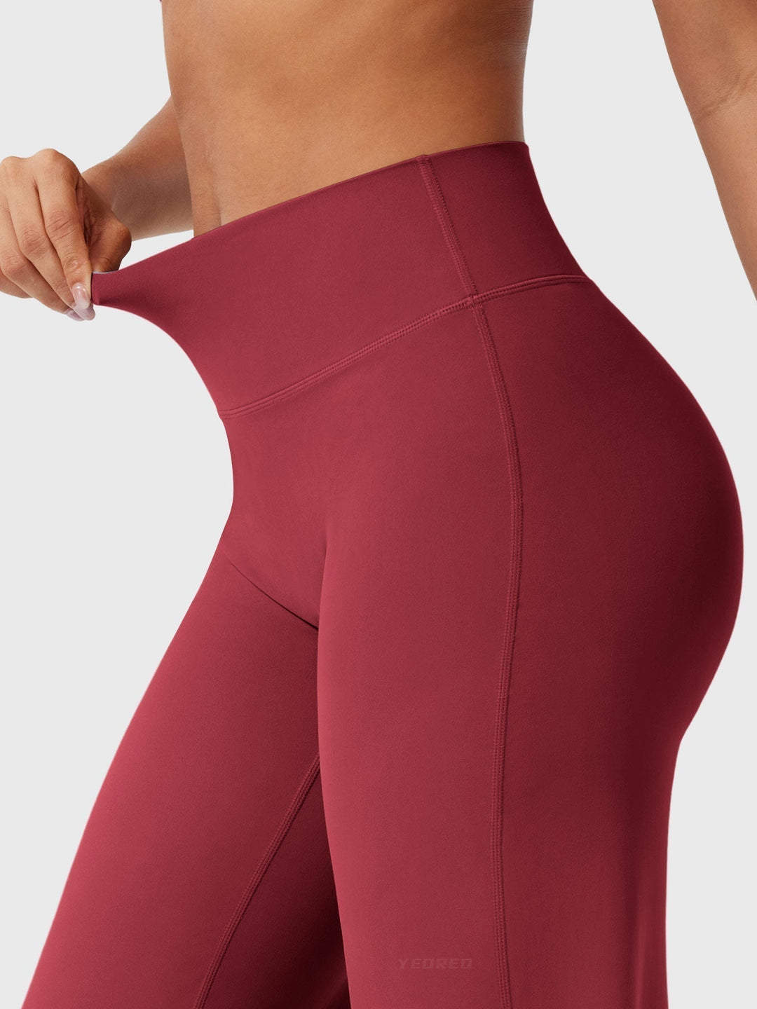 Bequeme Damen Sommerhose Franziska mit weitem Bein und hohem Bund, für unbeschwerte Momente.