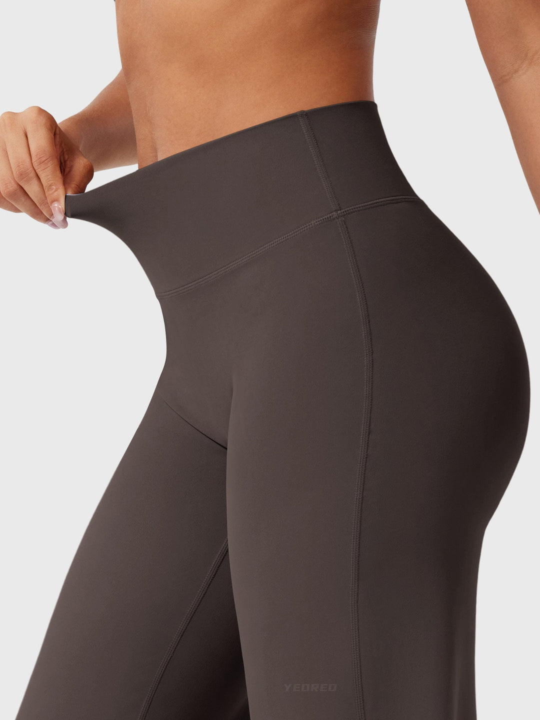 Bequeme Damen Sommerhose Franziska mit weitem Bein & hohem Bund, für den perfekten Look.