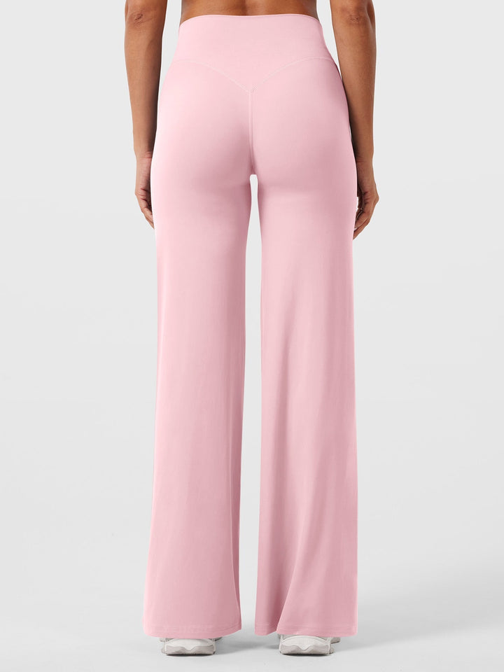 Franziska Damen Sommerhose: Hoher Bund, weites Bein, für einen entspannten und modischen Sommer.