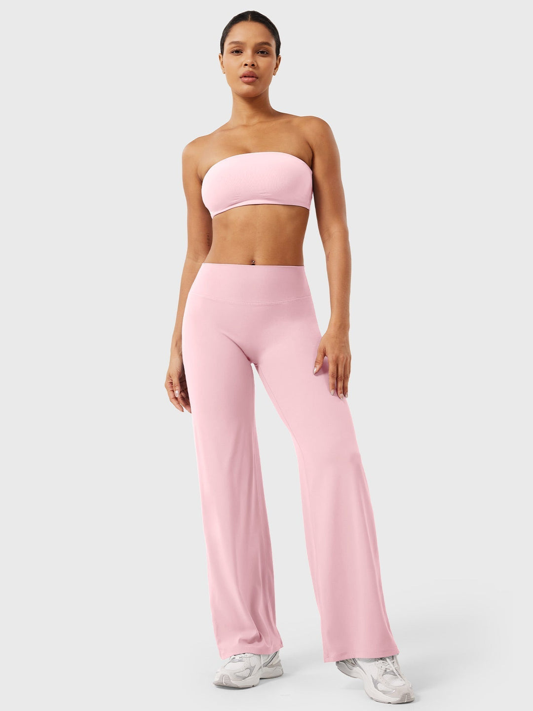 Damenmode Sommerhose Franziska, weites Bein, hoher Bund, für einen glamourösen Sommer.