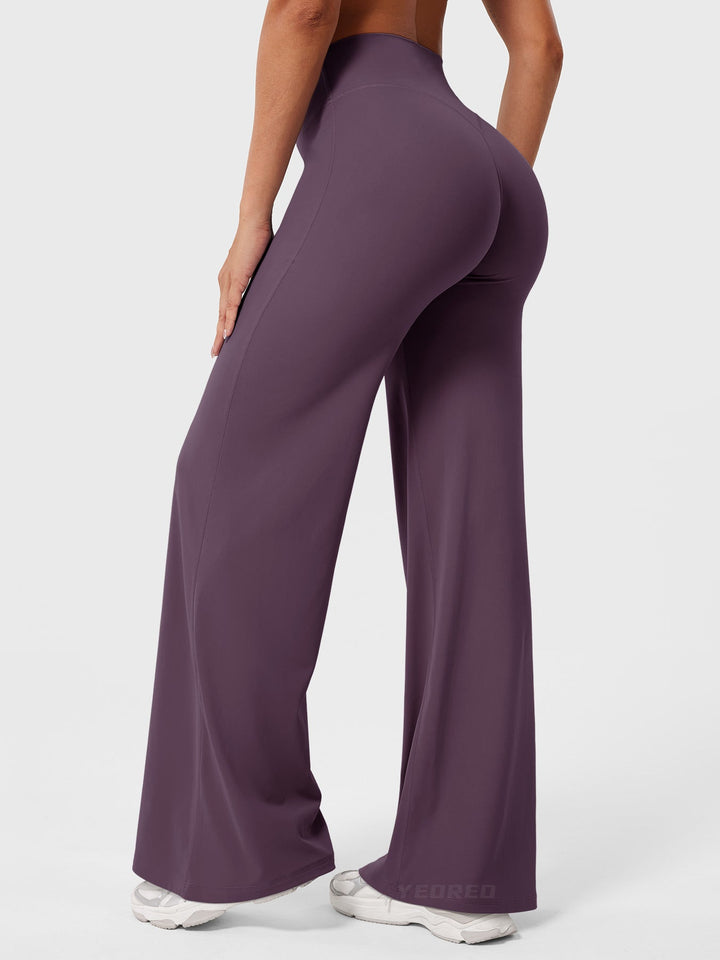 Elegante Freizeithose Franziska, weites Bein, hoher Bund, ein Highlight in der Damenmode.