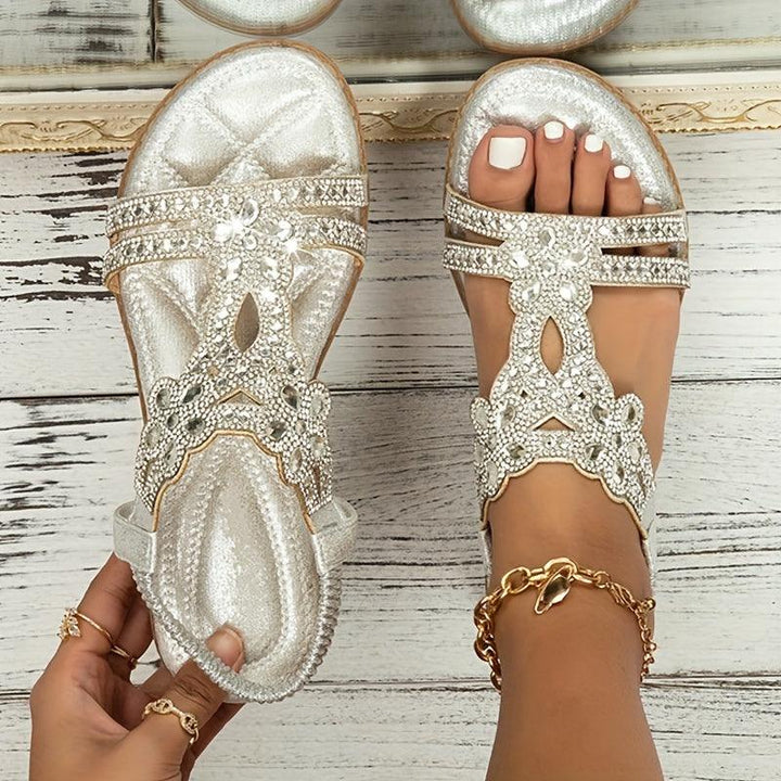 Vielseitige Damen Sommersandalen, rutschfest, komfortabel und stilvoll, perfekt für Freizeit und Alltag.