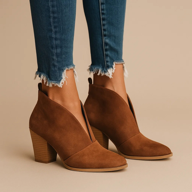Elegante Damen Stiefeletten, V-Ausschnitt, Blockabsatz. Perfekte Bürostiefel und Freizeitstiefel.