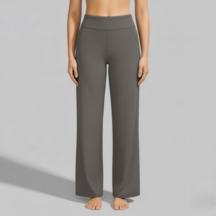 Damen Stretchhose mit weitem Bein für bequemen Lounge-Stil, ideal als Freizeithose.