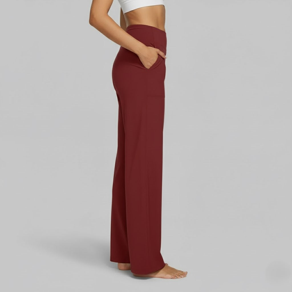 Loungewear Damen: Bequeme Stretch-Hose mit weitem Bein. Ideal für entspannte Momente.