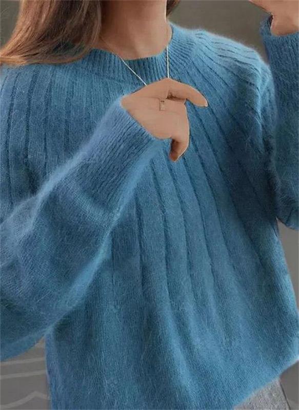 Damen Strickpullover, schlichtes Design für vielseitige Winter-Looks. Warmer Winterpullover für Damen.