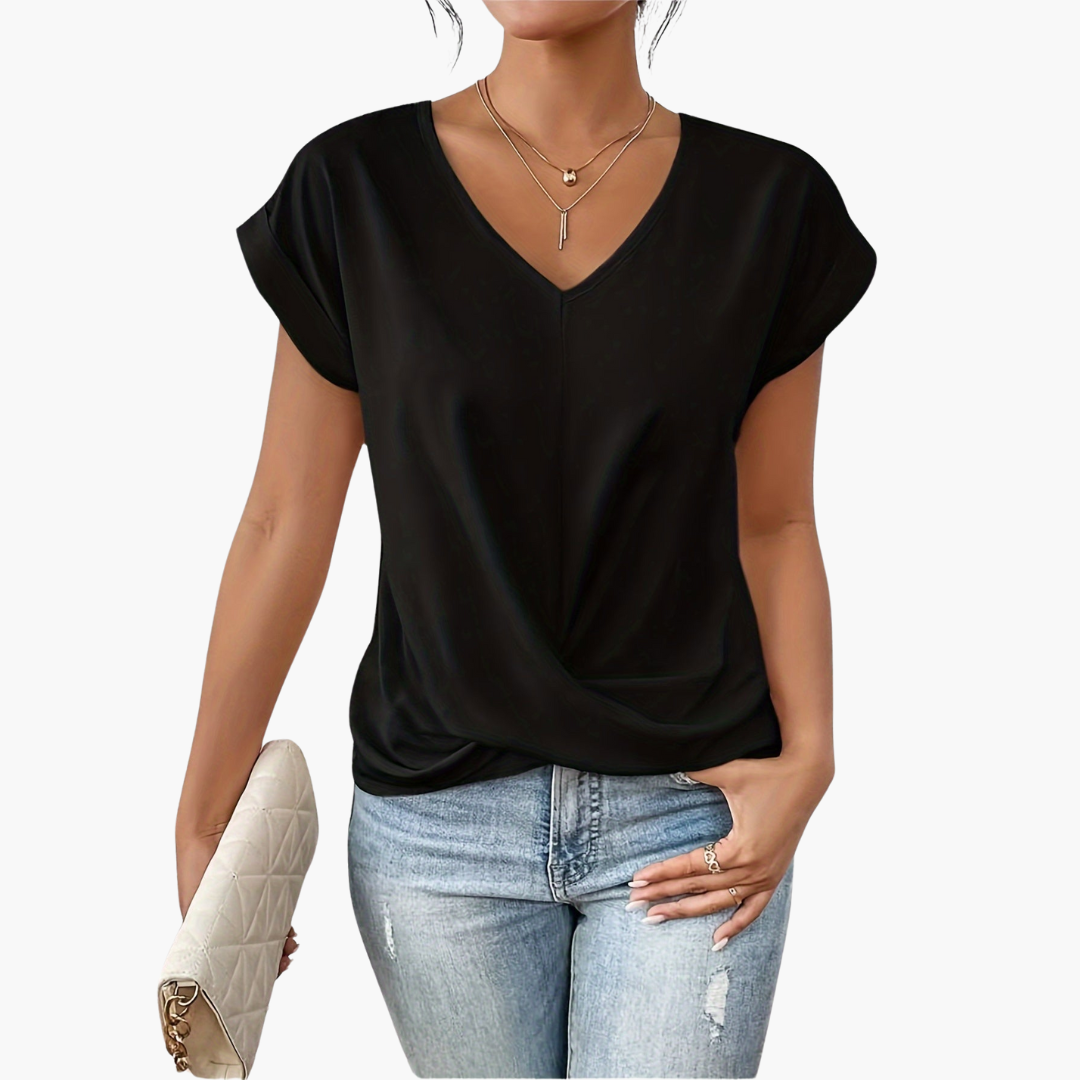 Elegantes Damen Kurzarm-Shirt mit Herz-Ausschnitt, perfekt für sommerliche Casual-Outfits.