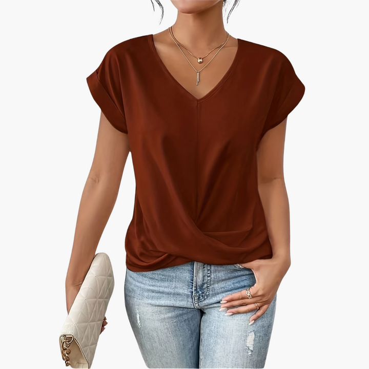 Bequemes Damen Sommer-T-Shirt mit Herz-Ausschnitt für Alltag und Freizeit. Vielseitig.