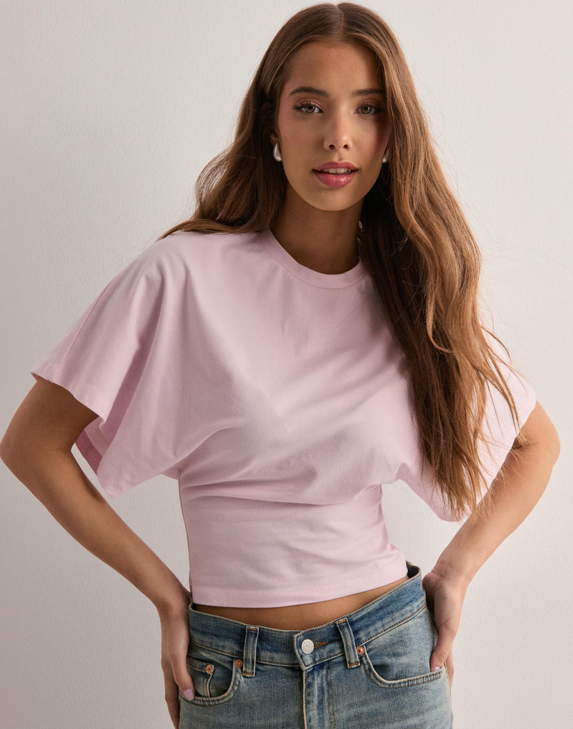 Bequemes Damen T-Shirt mit Oversize-Ärmeln für maximalen Komfort und entspannten Freizeit-Stil.