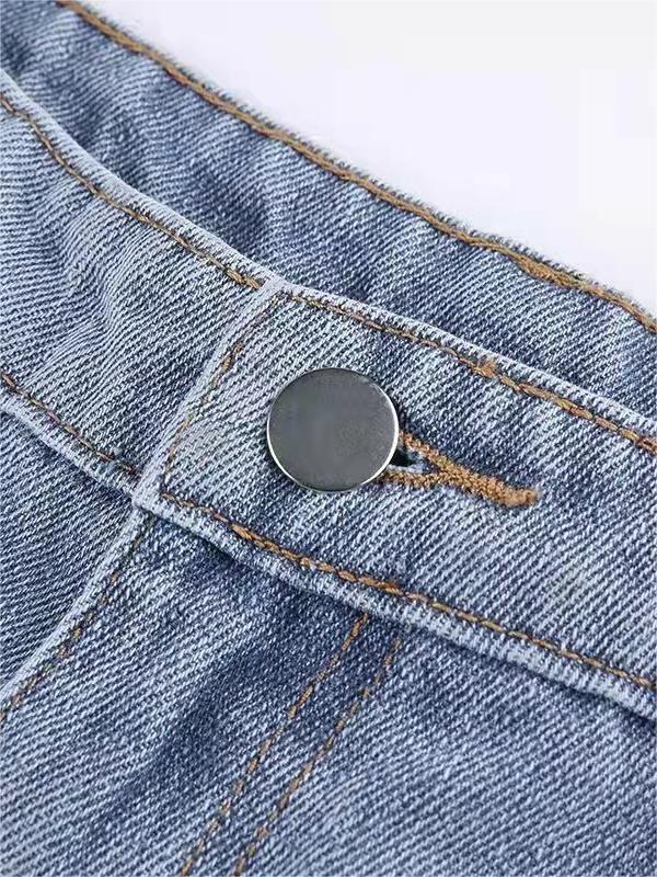 Vielseitige Damen Vintage Schlagjeans mit hohem Bund, Stern-Patch für einen lässigen Retro-Look.