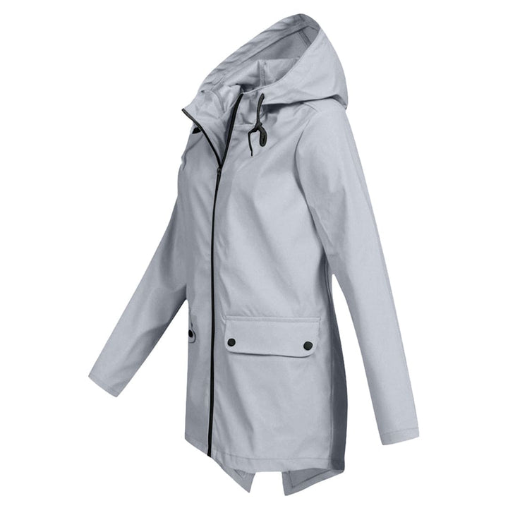 Bequeme Damen Outdoorjacke mit Kapuze, wasserdicht und modisch.