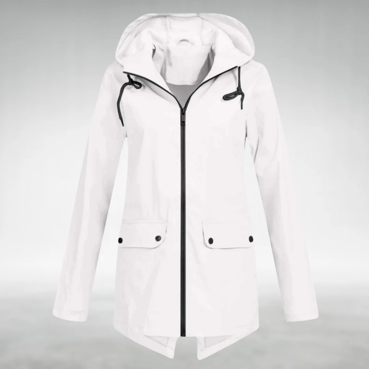 Moderne Damen Regenjacke, winddicht und wasserdicht. Atmungsaktive Outdoor Jacke in elegantem, schlankem Schnitt.