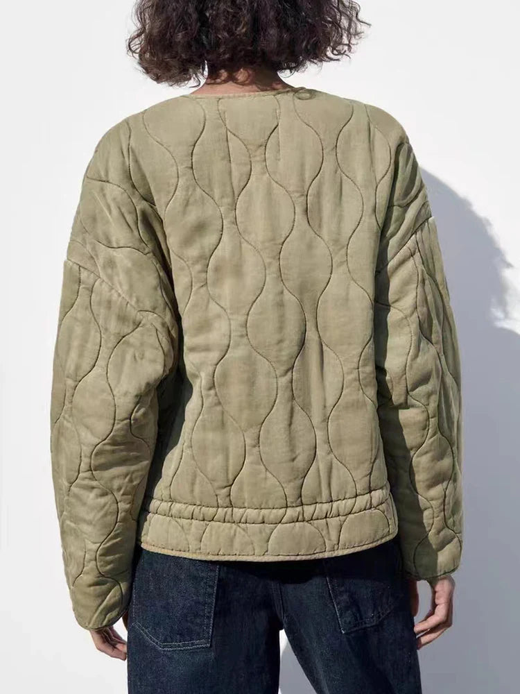 Lässige, warme Damen Wattierte Jacke. Komfortable Übergangsjacke, atmungsaktiv & modisch für jeden Tag.