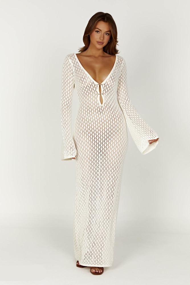 Damen weißes, leichtes Sommer Maxikleid aus Strick. Perfekt für Freizeit & Strand. Luftig & bequem.