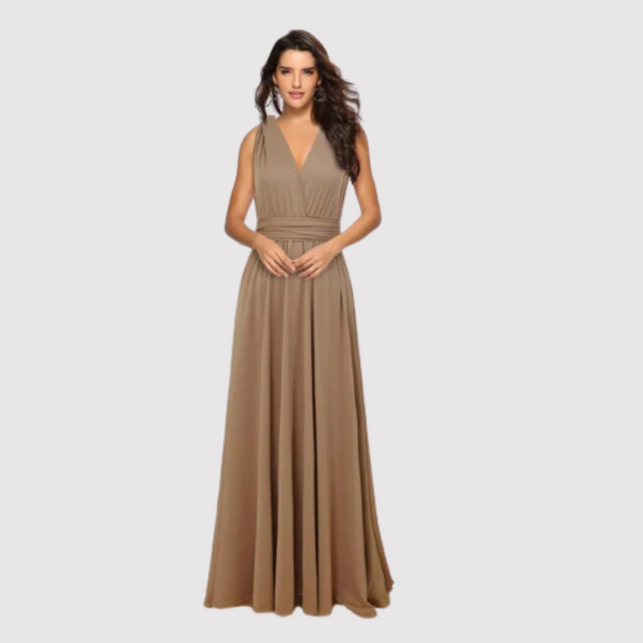 Komfortables Damen Wickel Maxikleid mit verstellbaren Trägern, luftig und lang, ideales Sommerabendkleid.