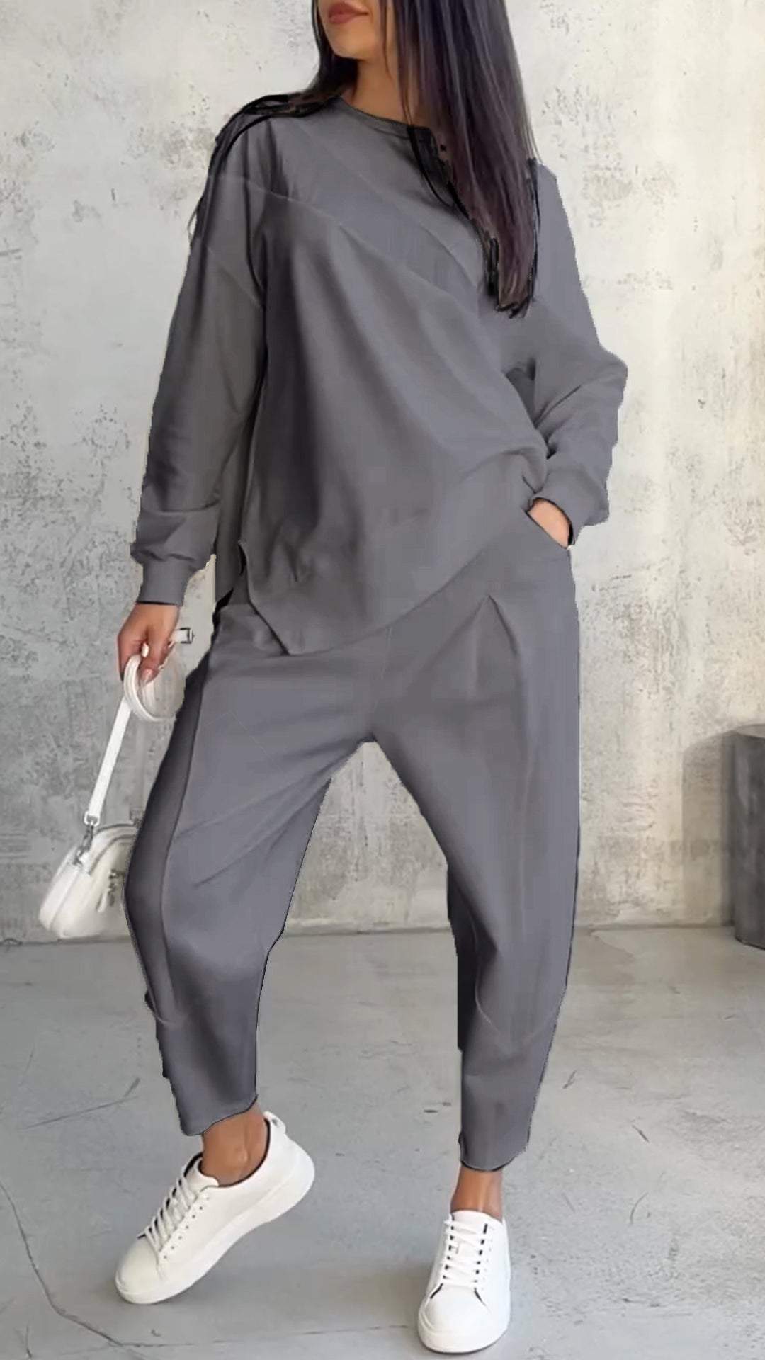 Vielseitiger Damen Zweiteiler: Gemütlicher Rundhalsausschnitt-Freizeitanzug. Perfekt für Alltag & Loungewear.
