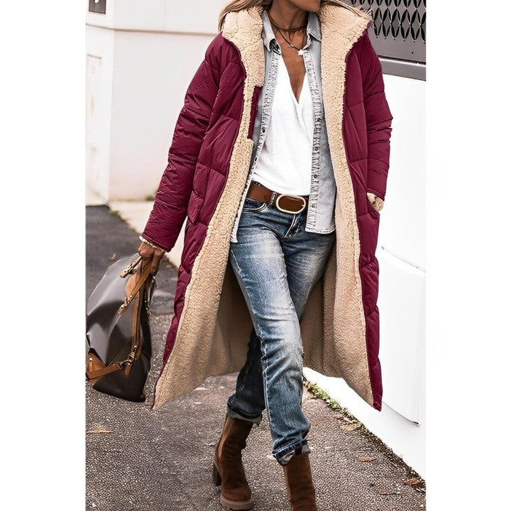 Vielseitiger Damen Langmantel in Grau, warm & bequem. Ideal für Wintermode, Outdoor-Aktivitäten & kalte Tage.