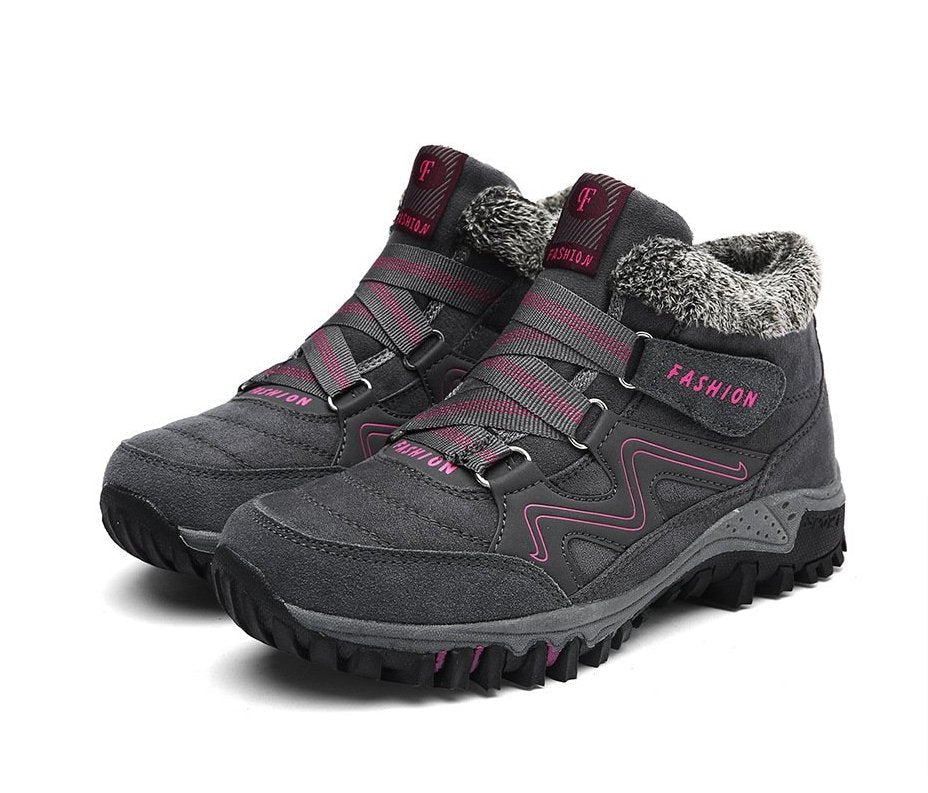 Weinrote Damen Winterschuhe, warm gefüttert, stilvoll & kuschelig für maximale Gemütlichkeit.