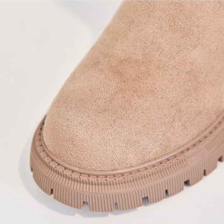 Vielseitige Damen Winterstiefel, warm, wasserdicht & bequem, für Spaziergänge oder Stadtbummel im Winter.