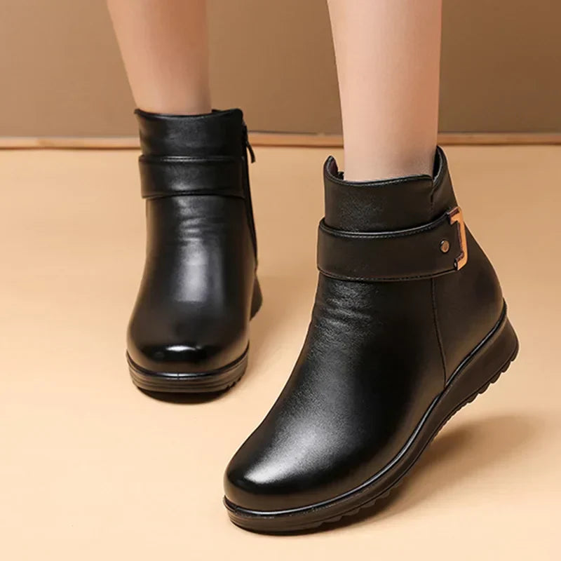 Stylische Damen Winter Ankle Boots, bequem und warm, perfekt für die kalte Jahreszeit & Wintermode.