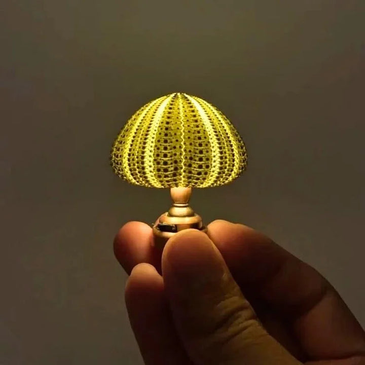 DIY Seeigel-Nachttischlampe: Kreatives Vintage-Ambiente